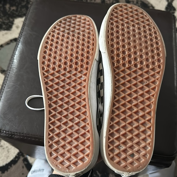 Vans Old Skool low top black/white/checkerboard suede shoes - Picture 5 of 8